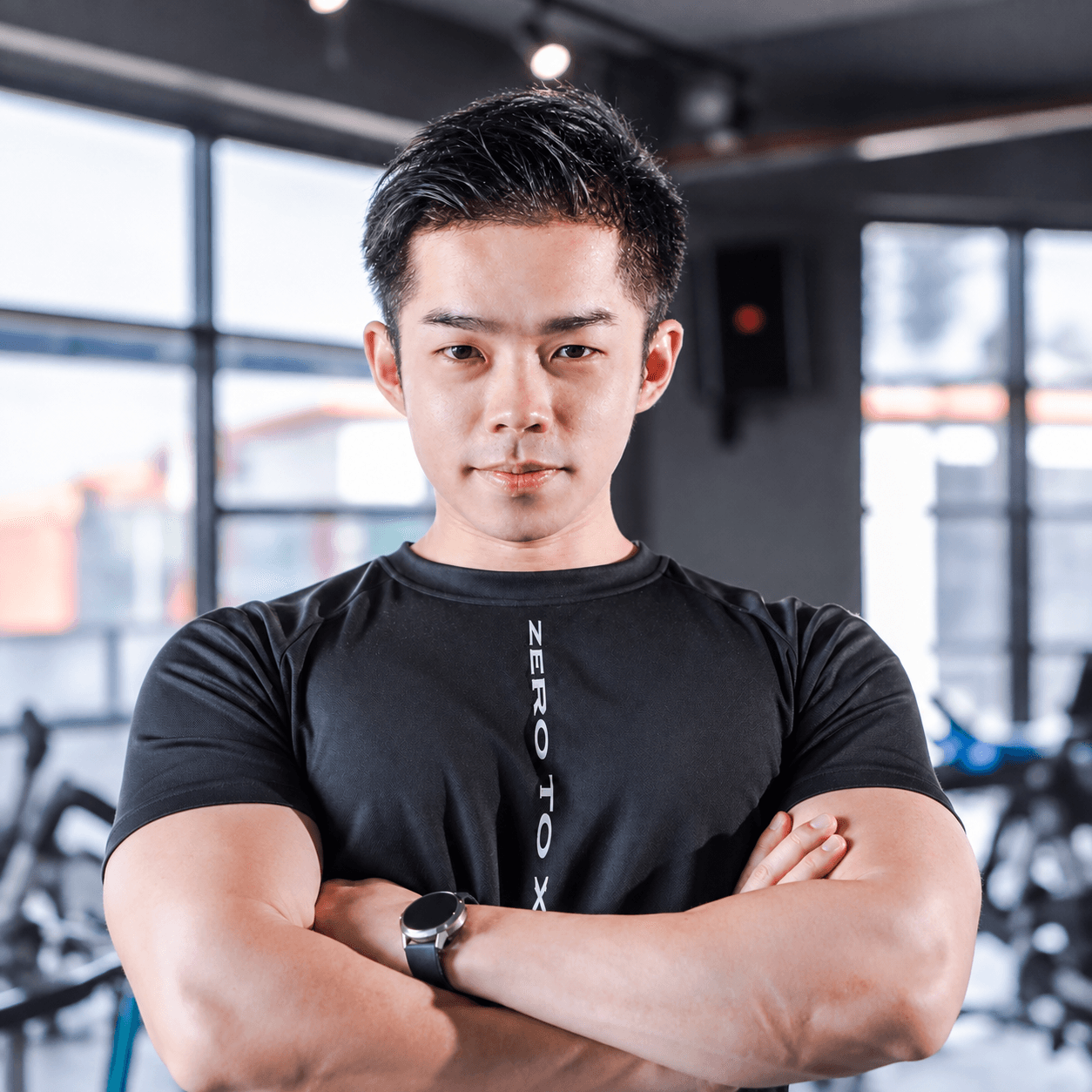 Mars Lee, an independent freelance personal trainer listed on U Fitness